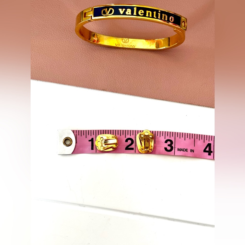 Vintage Valentino Garavani Bracelet & Earrings - Picture 4 of 7